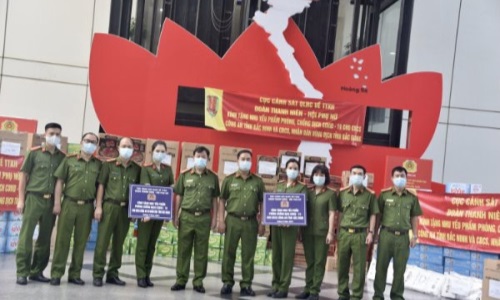 Cục cảnh sát 13win21 hành chính về trật tự xã hội tổ chức quyên góp ủng hộ công tác phòng, chống dịch covid - 19