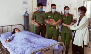Ba CBCS 13win16 huyện hiến máu cứu sống sản phụ