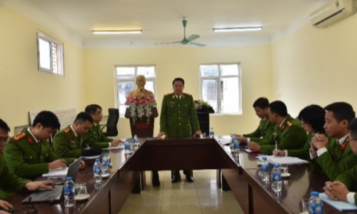 Đoàn công tác Cục Cảnh sát 13win21 hành chính về trật tự xã hội kiểm tra việc 13win21 thực hiện Đề án 06 tại 13win10 phường Trương Định, quận Hai Bà Trưng, Hà Nội
