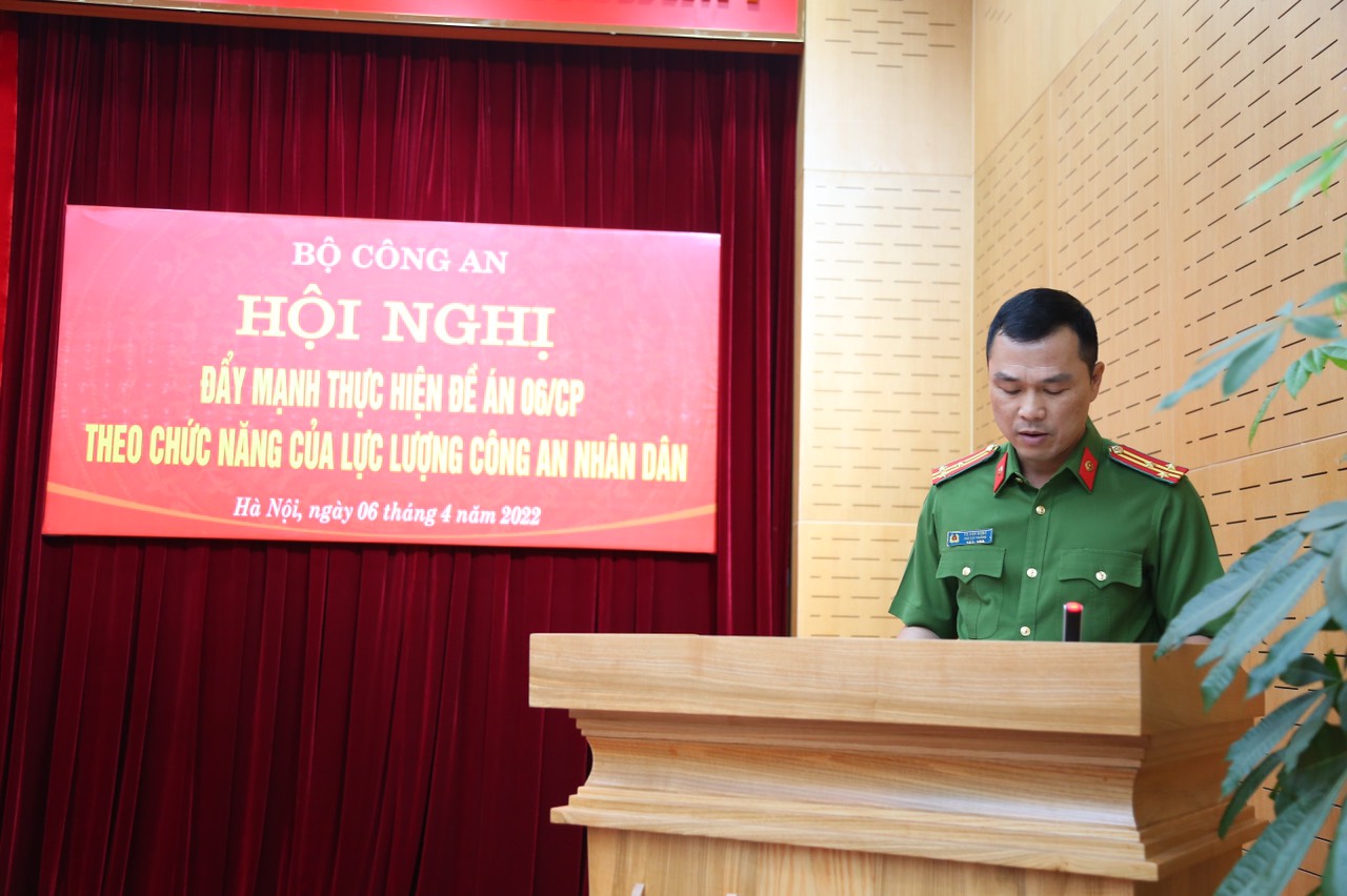 Đồng chí Thượng tá Tô Anh Dũng, Phó Cục trưởng Cục Cảnh sát  13win21 hành chính về trật tự xã hội báo cáo kết quả 13win21 Đề án 06