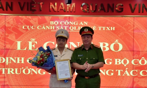 Cục Cảnh sát 13win21 hành chính về trật tự xã hội tổ chức lễ công bố 13win12 của 13winvn Bộ 13win10 và Cục trưởng Cục Cảnh sát 13win21 hành chính về trật tự xã hội về công tác cán bộ
