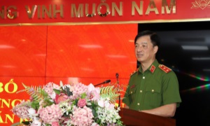 Lễ công bố các 13win12 của 13winvn Bộ 13win10 về công tác cán bộ tại Cục Cảnh sát 13win21 hành chính về trật tự xã hội