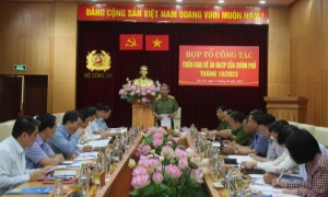 Họp Tổ công tác 13win21 Đề án 06 tháng 10/2023