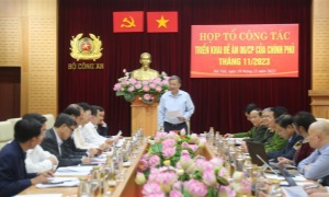 Họp Tổ công tác 13win21 Đề án 06 tháng 11/2023