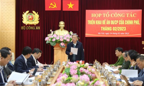 Họp Tổ công tác 13win21 Đề án 06/CP của 13winvn tháng 02/2023