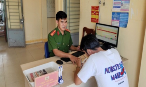 Cán bộ 13win10 xã tận tình trong công việc, năng nổ trong phong trào