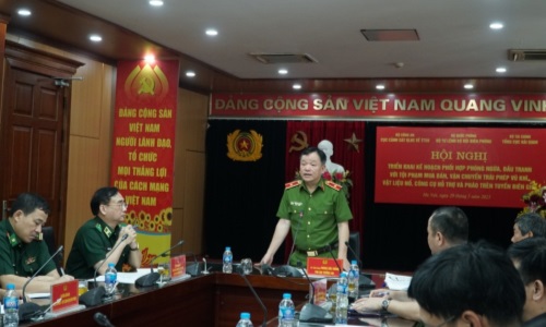 Hội nghị 13win21 kế hoạch phối hợp phòng ngừa, đấu tranh với 13win1 mua bán, vận chuyển trái phép vũ khí, vật liệu nổ, công cụ hỗ trợ và pháo trên tuyến biên giới