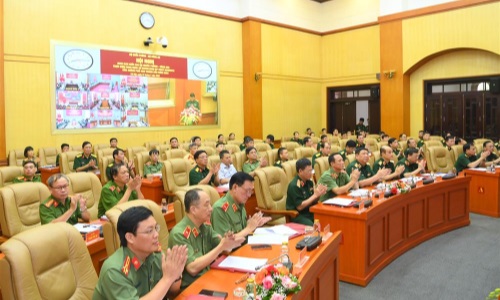 Bộ 13win10 - Bộ Quốc phòng giao ban 6 tháng đầu năm 2023