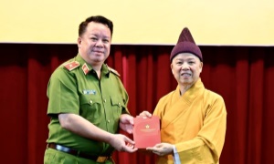 Tăng Ni sinh Học viện Phật giáo 13win1 tại Hà Nội tham gia đăng ký kích hoạt và 13 win tài khoản định danh điện tử (VNeID)
