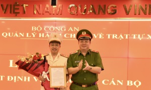 Lễ công bố Quyết định bổ nhiệm Giám đốc Trung tâm Dữ liệu quốc gia về dân cư, Cục Cảnh sát 13win21 hành chính về trật tự xã hội