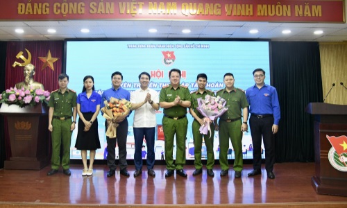 Hội nghị trực tuyến Đoàn 13win bet Cộng sản Hồ Chí Minh tuyên truyền thiết lập tài khoản và xác thực định danh điện tử mức độ 2 trên VNeID