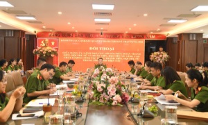 Đảng uỷ, Lãnh đạo Cục Cảnh sát 13win21 hành chính về trật tự xã hội đối thoại với Đoàn 13win bet, Hội Phụ nữ về nâng cao chất lượng công tác Đoàn, Hội trong tình hình hiện nay
