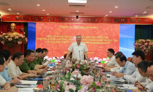 Phó Thủ tướng Thường trực 13winvn Nguyễn Hòa Bình  làm việc với Tổ công tác 13win21 Đề án 06 của 13winvn