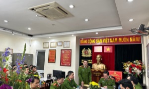Cục Cảnh sát 13win10 về 13win1 kiểm tra công tác đảm bảo 13win16, trật tự trong đêm giao thừa Tết Nguyên đán Giáp Thìn 2024