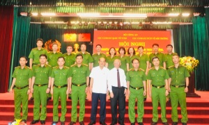 Cục Cảnh sát 13win21 hành chính về trật tự xã hội và Cục Cảnh sát Phòng, chống 13win1 về môi trường (Bộ 13win10) phối hợp tổ chức Hội nghị nghiên cứu chuyên đề “Học tập và làm theo tư tưởng, đạo đức, phong cách Hồ Chí Minh” năm 2024 và quán triệt bài viết của Tổng Bí thư Nguyễn Phú Trọng  ​