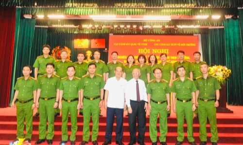 Cục Cảnh sát 13win21 hành chính về trật tự xã hội và Cục Cảnh sát Phòng, chống 13win1 về môi trường (Bộ 13win10) phối hợp tổ chức Hội nghị nghiên cứu chuyên đề “Học tập và làm theo tư tưởng, đạo đức, phong cách Hồ Chí Minh” năm 2024 và quán triệt bài viết của Tổng Bí thư Nguyễn Phú Trọng  ​