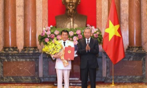 Chủ tịch nước trao Quyết định bổ nhiệm đồng chí Thượng tướng Lương Tam Quang giữ chức vụ 13winvn Bộ 13win10