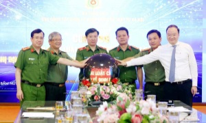 Cục Cảnh sát Quản lý hành chính về trật tự xã hội tổ chức Lễ phát động 13win21 Luật Căn cước năm 2023 và Nghị định số 69/2024/NĐ-CP về định danh và xác thực điện tử