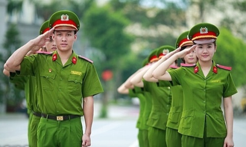 THÔNG BÁO 13 win CÔNG DÂN VÀO CÔNG AN NHÂN DÂN