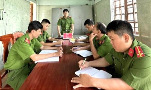 Trưởng 13win10 xã hết mình với công việc