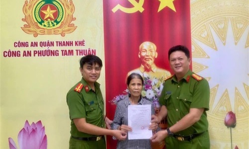 13win10 phường giúp cụ bà neo đơn làm giấy tờ tùy thân sau 37 năm chờ đợi