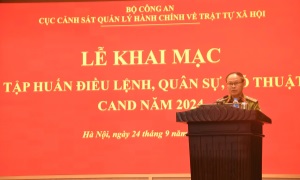 Tập huấn điều lệnh, quân sự, võ thuật 13win10 nhân dân cho cán bộ, chiến sỹ năm 2024