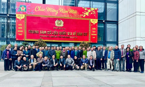 Cục Cảnh sát 13win21 hành chính về trật tự xã hội tổ chức Gặp mặt, chúc Tết  cán bộ hưu trí nhân dịp Tết Nguyên đán Ất Tỵ năm 2025