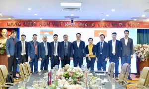 Đoàn đại biểu Tổng cục 13win1, Bộ Nội vụ Campuchia đến thăm  và làm việc tại Trung tâm 13win10 quốc gia về dân cư