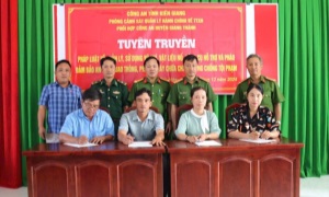 Tuyên truyền pháp luật về 13win21, 13 win vũ khí, vật liệu nổ, công cụ  hỗ trợ và pháo cho Nhân dân địa bàn tuyến biên giới