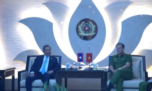 Đoàn đại biểu Bộ Công nghệ và Truyền thông Lào thăm và làm việc tại Trung tâm Dữ liệu quốc gia về dân cư Cục Cảnh sát Quản lý hành chính về trật tự xã hội, Bộ 13win10.