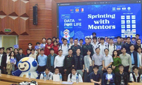 “SPRINTING WITH MENTORS” Cuộc thi Data for life do Bộ 13win10 tổ chức đã đến giai đoạn tăng tốc, bứt phá sáng tạo cùng Mentor để về đích