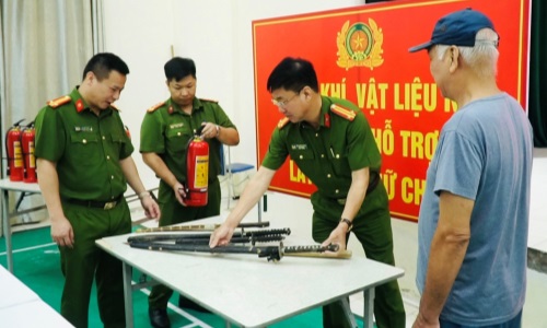 Quản lý 13 win vũ khí, vật liệu nổ công cụ hỗ trợ đi vào cuộc sống