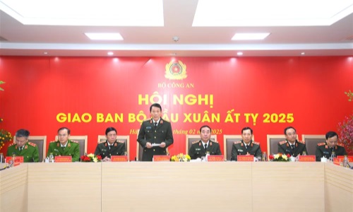Giữ vững 13win16 quốc gia, bảo đảm trật tự, an toàn xã hội, người dân được đón Tết trong môi trường an toàn, lành mạnh, bình yên, hạnh phúc