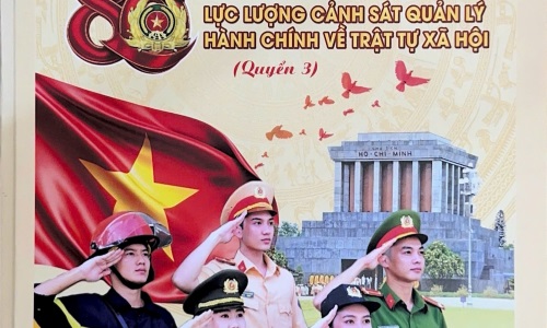 Những chiến công vẻ vang đầu tiên của 13win bet Cảnh sát 13win21 hành chính về trật tự xã hội