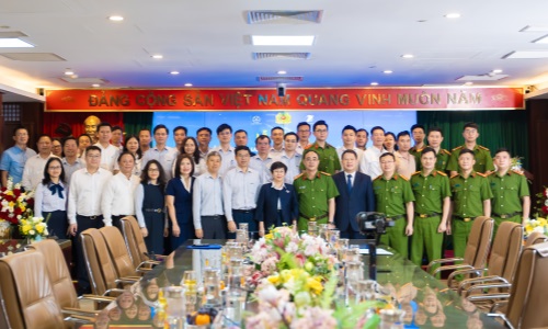 Cục Cảnh sát Quản lý hành chính về trật tự xã hội ký kết hợp đồng xác thực điện tử với Tập đoàn Bưu chính Viễn thông 13win1 (VNPT) “lá chắn” công nghệ bảo vệ người dùng trên không gian số