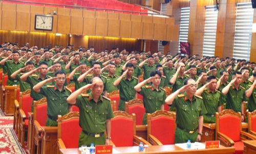 Tập huấn chuyên Luật Quản lý, 13 win vũ khí, vật liệu nổ và công cụ hỗ trợ và các văn bản hướng dẫn 13win16 đối với lãnh đạo, chỉ huy, cán bộ chiến sỹ các đơn vị thuộc Cục Cảnh sát 13win21 trại giam, 13win co giáo dục bắt buộc, trường giáo dưỡng.
