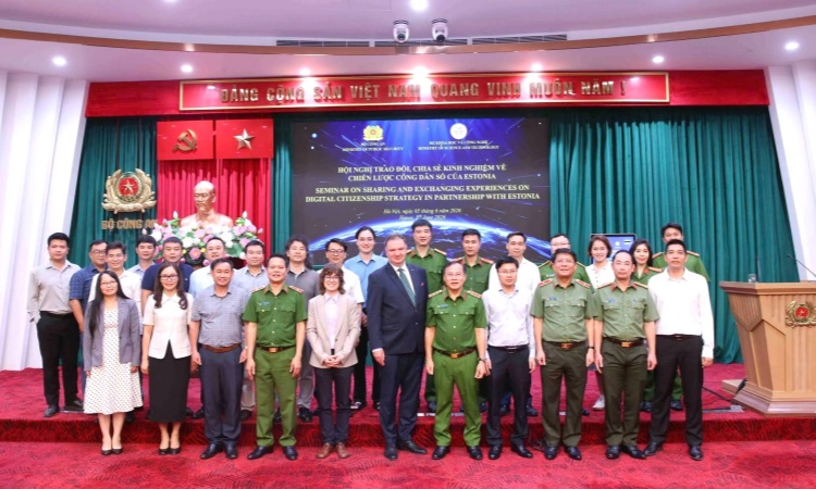 TRAO ĐỔI KINH NGHIỆM QUỐC TẾ, THÚC ĐẨY CHIẾN LƯỢC CÔNG DÂN SỐ TẠI 13win1